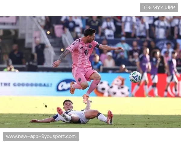 梅西两助攻助迈阿密国际夺冠，成为全场焦点